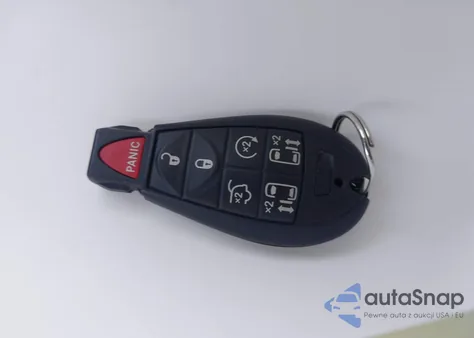 2014 Chrysler Town & Country Limited z USA, uszkodzony, nr VIN 2C4RC1GG9ER116219